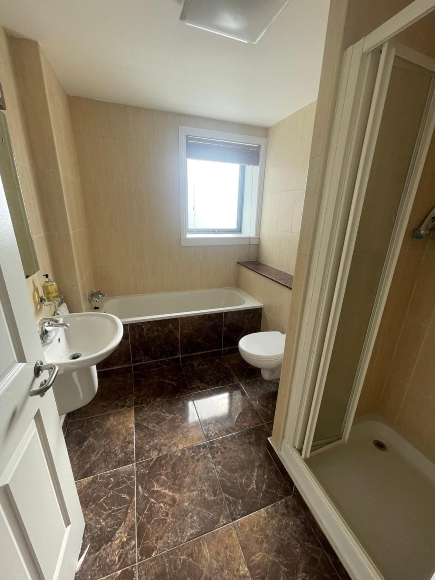 Fabulous And Sunny 2 Bed Apartment, In City Centre คอร์ก ภายนอก รูปภาพ